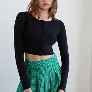 NWT Aritzia cropped Izzy Cardigan